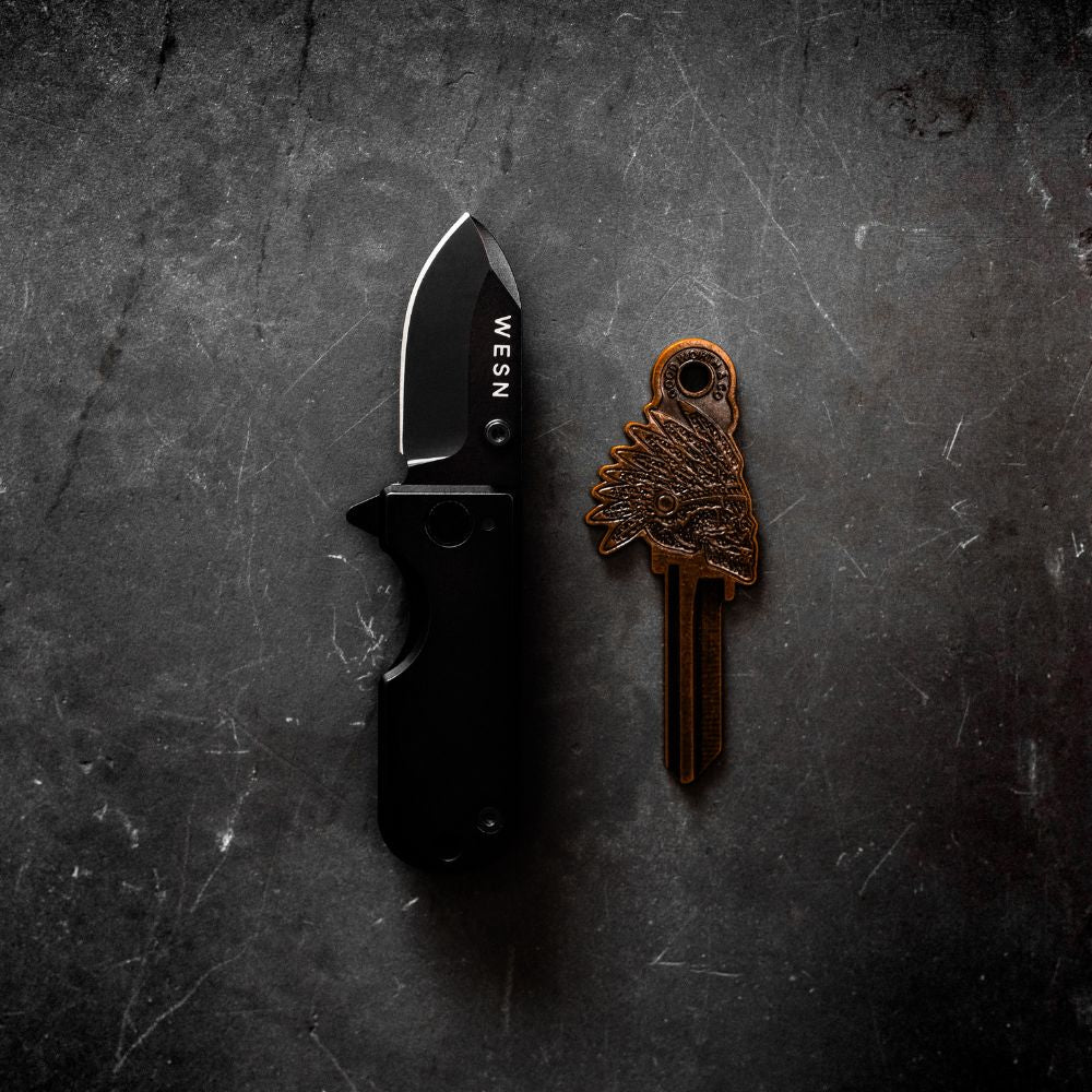 WESN-Microblade-Pocket-Knife-Blacked-Out-8